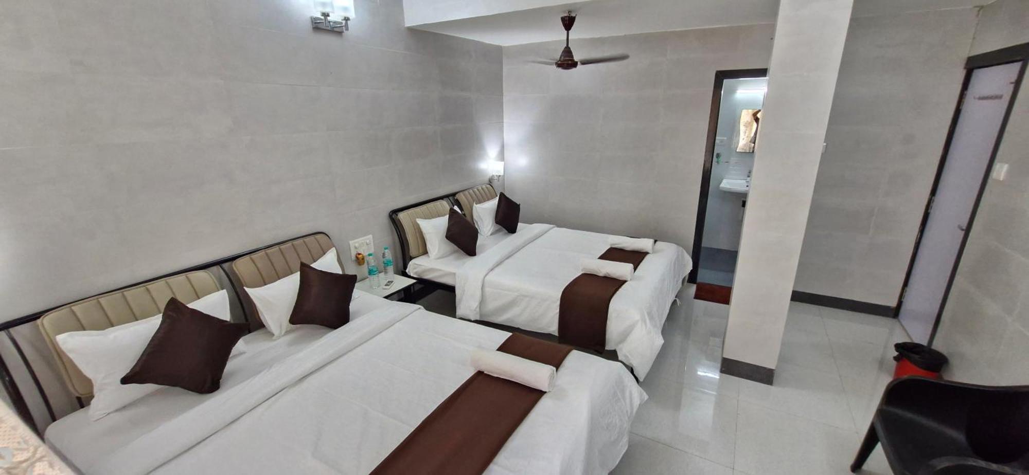 Haven Apartment Inn Baga Beach 外观 照片