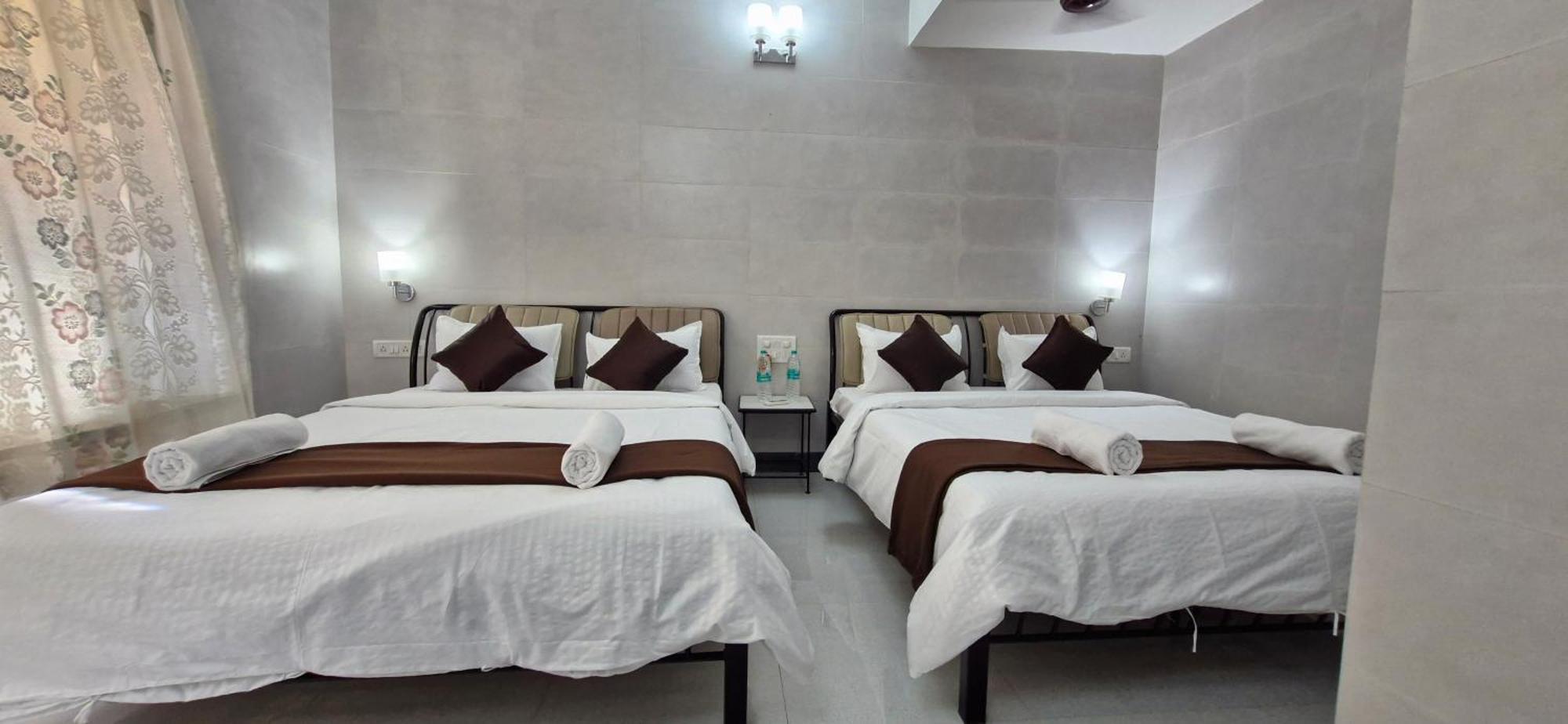 Haven Apartment Inn Baga Beach 外观 照片